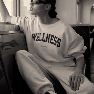 Sporty & Rich Off-White Wellness Sweatshirt